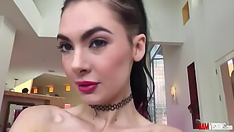 La Preparación Íntima De Marley Brinx Para Una Escapada Anal