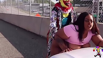 Gibby The Clown Engages In Public Sex With Curvy Ebony Woman On Atlanta'S Busiest Road